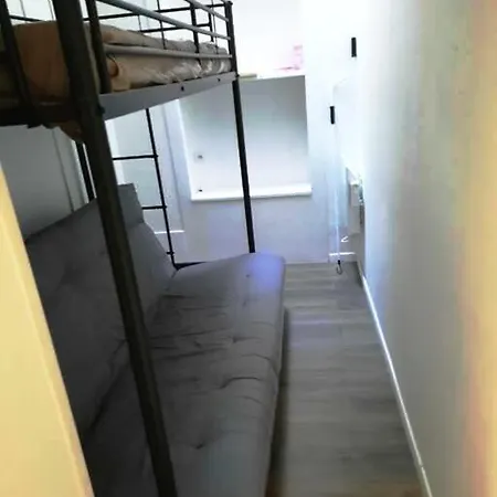 Agreable Petite Maison Pres Du Golf Et De La *